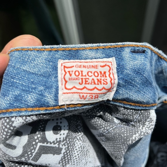 VTG 00’s / Y2K Volcom Stone Washed Denim Jeans - Picture 7 of 7